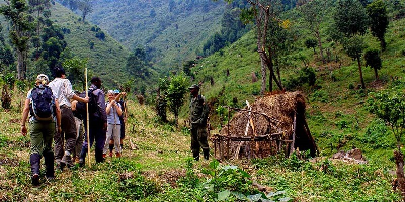 hills hiking in rwanda